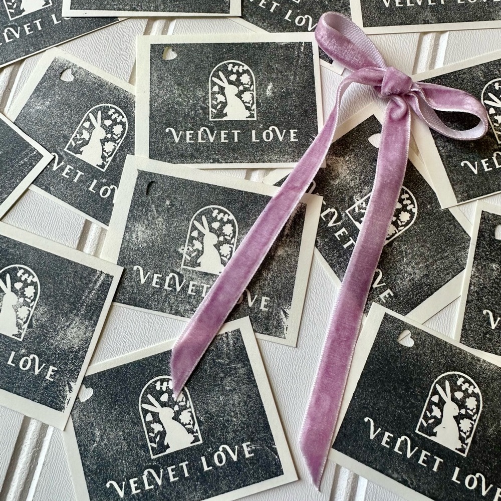 Like/follow on Facebook and Instagram to never miss out on the love! 💜